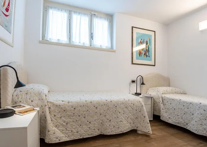 Apartament Fiori Pool-gartenwohnung